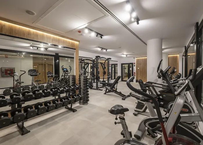 מלון Rosamar & 4*s